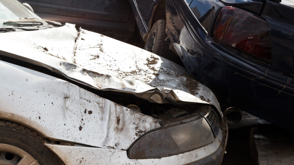 At least one injured in multi-vehicle crash on Highway 101 in Los Angeles that led to an argument.