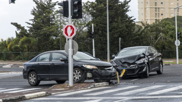 Two-vehicle Collision in Sacramento Leaves one injured.