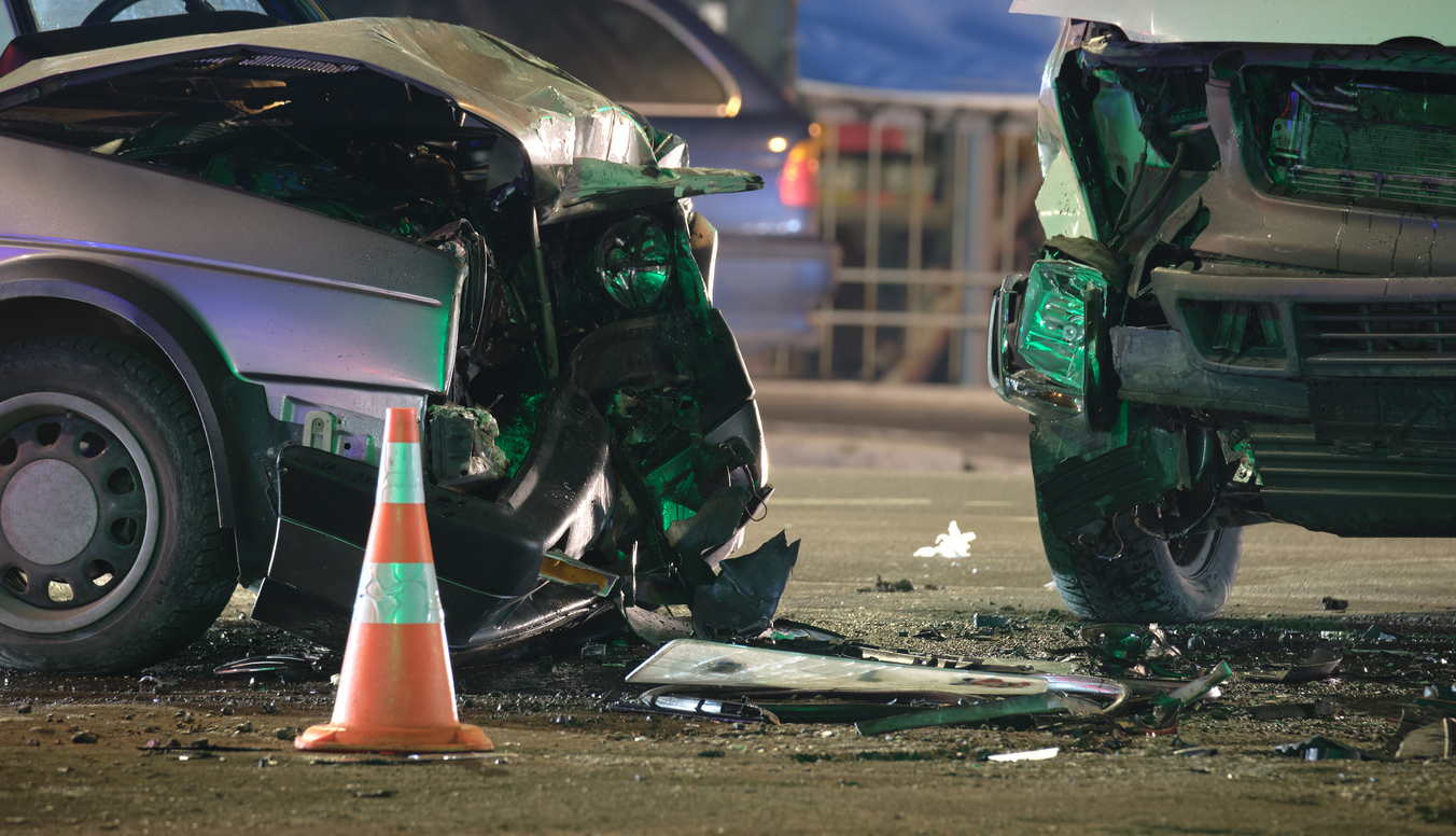 Valley Glen Crash Leaves Officer Injured